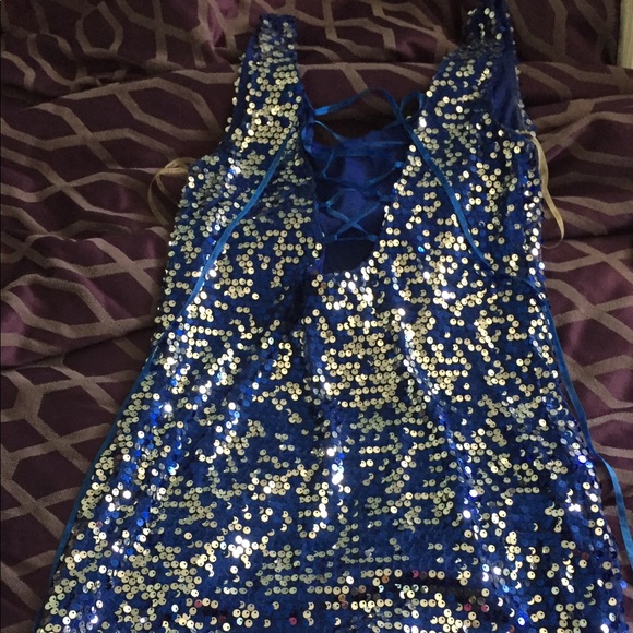 Dress - Picture 2 of 2